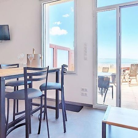 Appartement Pour 3 Personnes Sur La Plage Les Pieds Dans Leau Plonévez-Porzay Exteriör bild