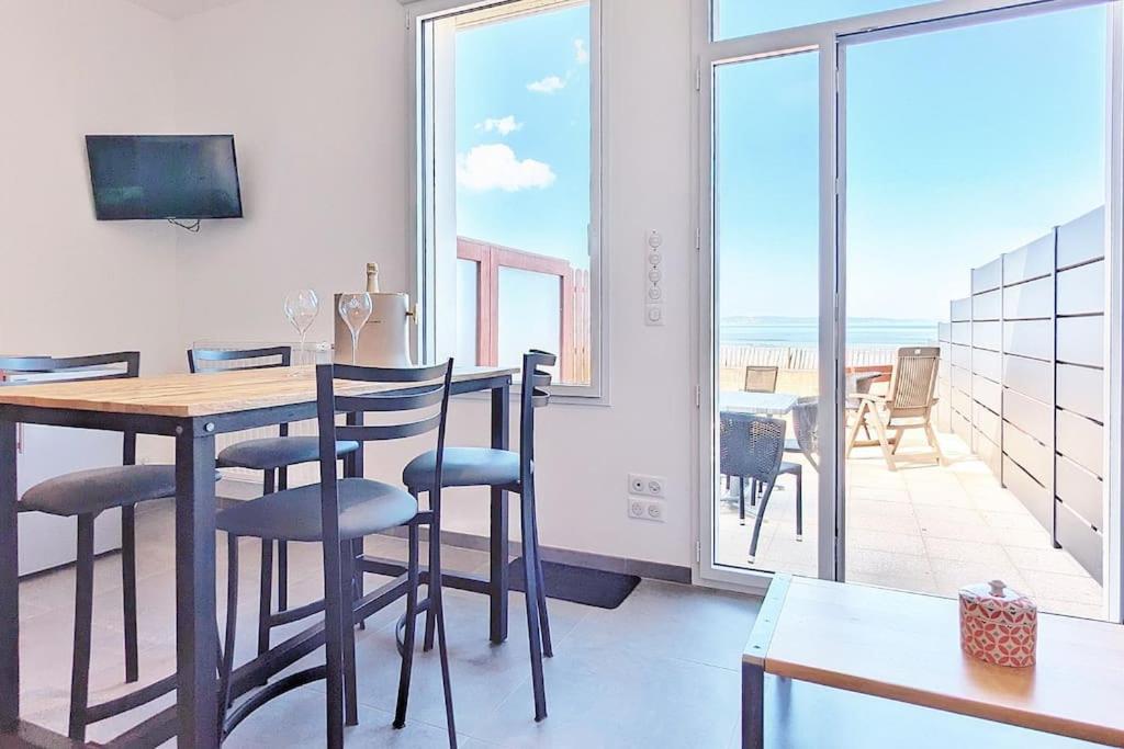 Appartement Pour 3 Personnes Sur La Plage Les Pieds Dans Leau Plonévez-Porzay Exteriör bild