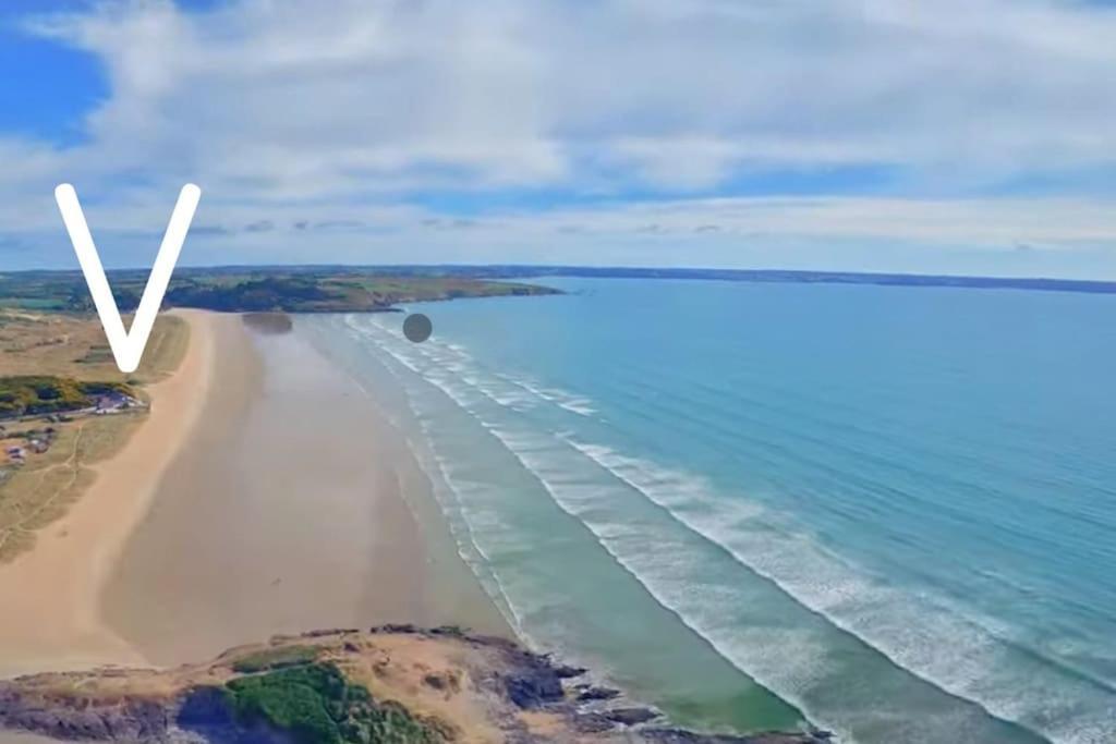 Appartement Pour 3 Personnes Sur La Plage Les Pieds Dans Leau Plonévez-Porzay Exteriör bild